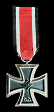 Lade das Bild in den Galerie-Viewer, Eisernes Kreuz 2. Klasse 1939, Hersteller 1 Deschler & Sohn, München