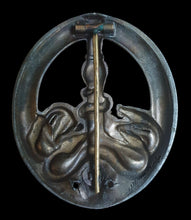 Lade das Bild in den Galerie-Viewer, Bandenkampfabzeichen in Bronze ohne hersteller makierung bekannte Variante von Junkcer