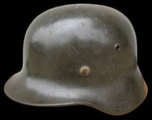Lade das Bild in den Galerie-Viewer, Hełm M-35 DD Waffen SS