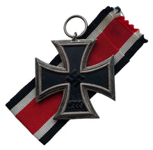 Lade das Bild in den Galerie-Viewer, Eisenes Kreuz mit Runde 3