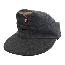 Lade das Bild in den Galerie-Viewer, M43 Feldmütze Luftwaffe Top Condition
